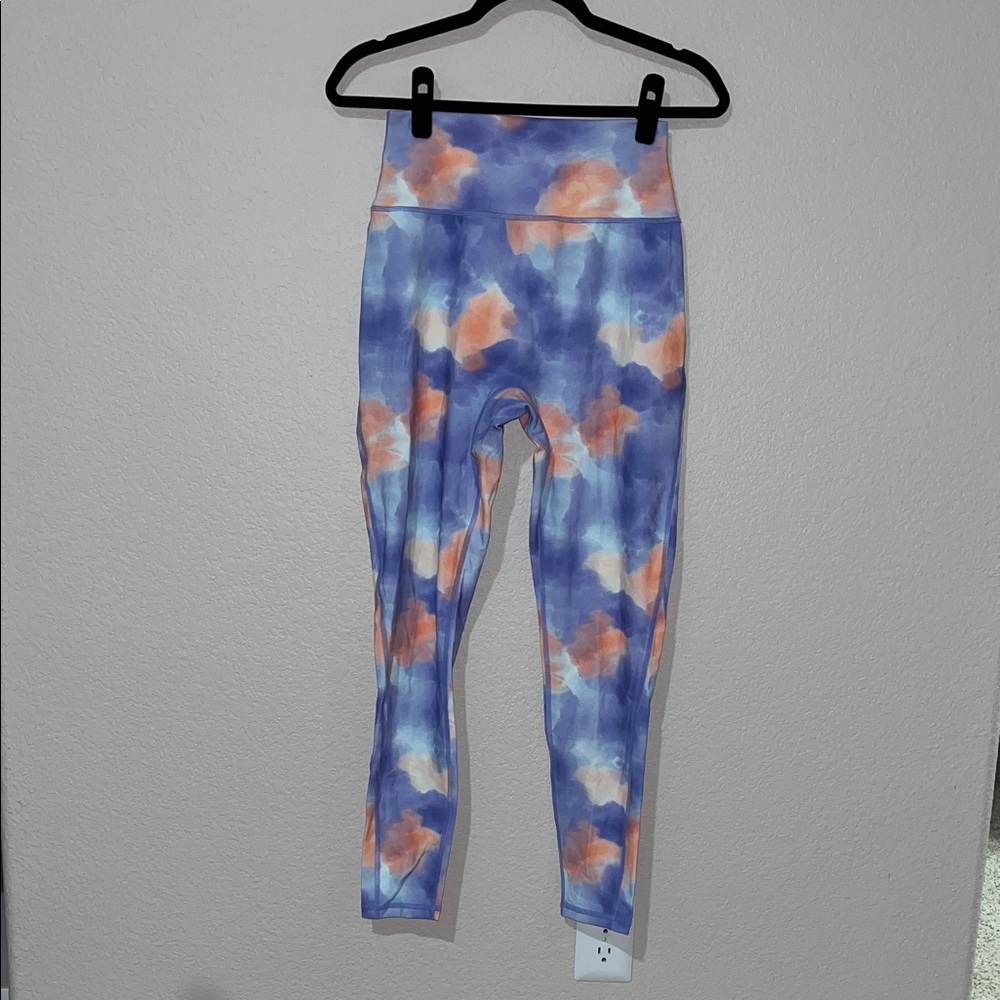 BuffBunny Collection Legacy Leggings - Rainwater Swirl Large Never Worn